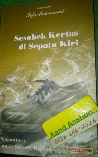 Image of SESOBEK KERTAS DI SEPATU KIRI